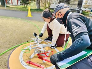 「飛行システム点検」電力セル、スティック確認