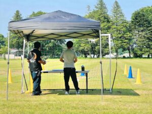 基本飛行はホバリングから。一等は手動操舵