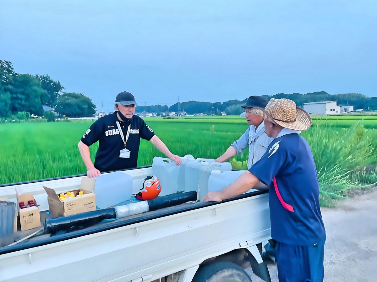 農家さんと意見交換。この時間はとても大事にします