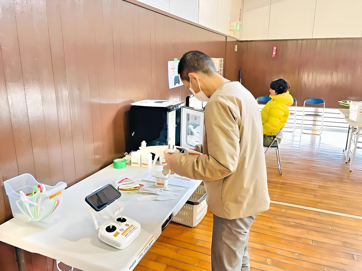 実技・飛行前点検・フライトシュミレーターと3部門