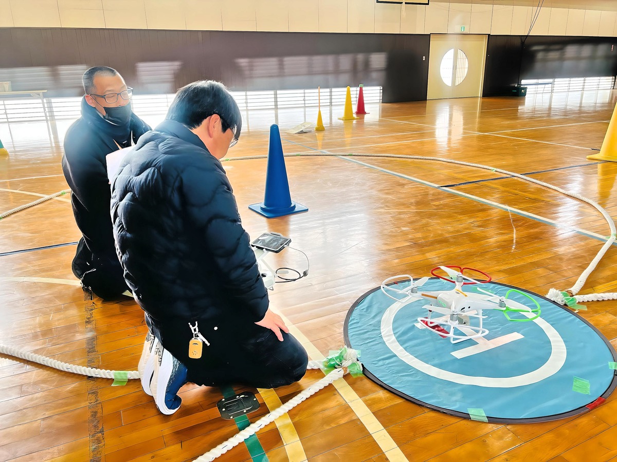 飛行後点検訓練。8大項目あり、一項目は5点減点です