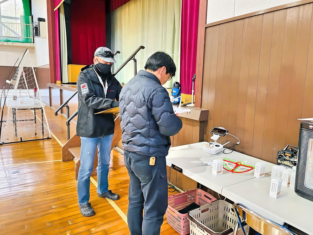 「飛行前点検」16大項目に及ぶ目視緩衝点検